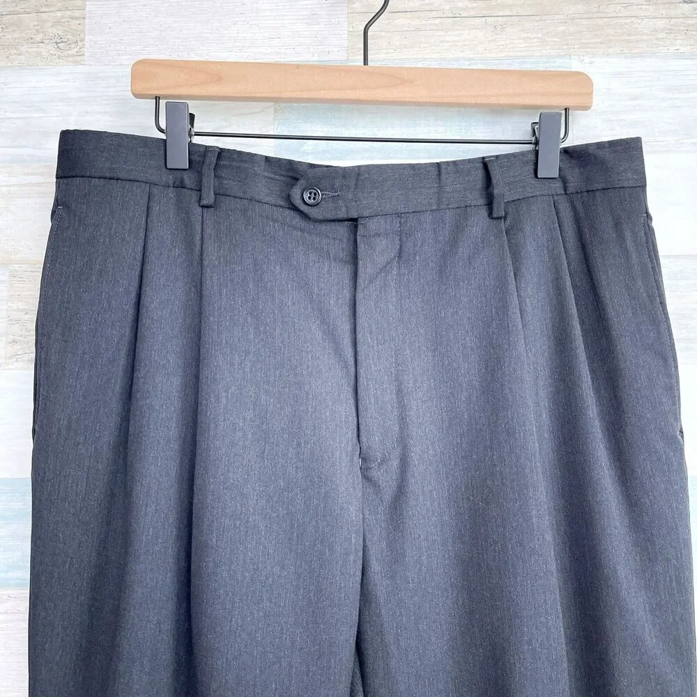Jos A Bank Signature Wool Suit Charcoal Gray Mens 40S Jacket 36 Pants